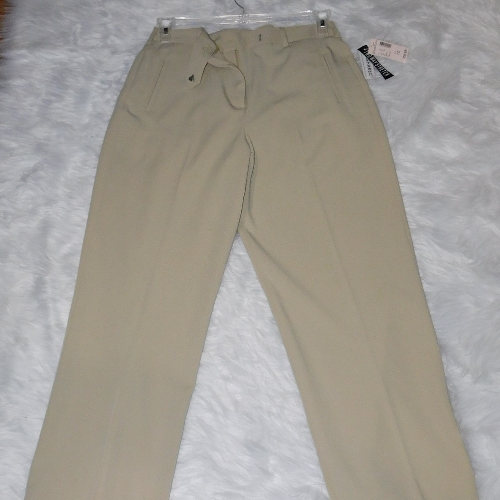 Larry Levine 2-Way Stretch Ladies Slacks 10 Beige